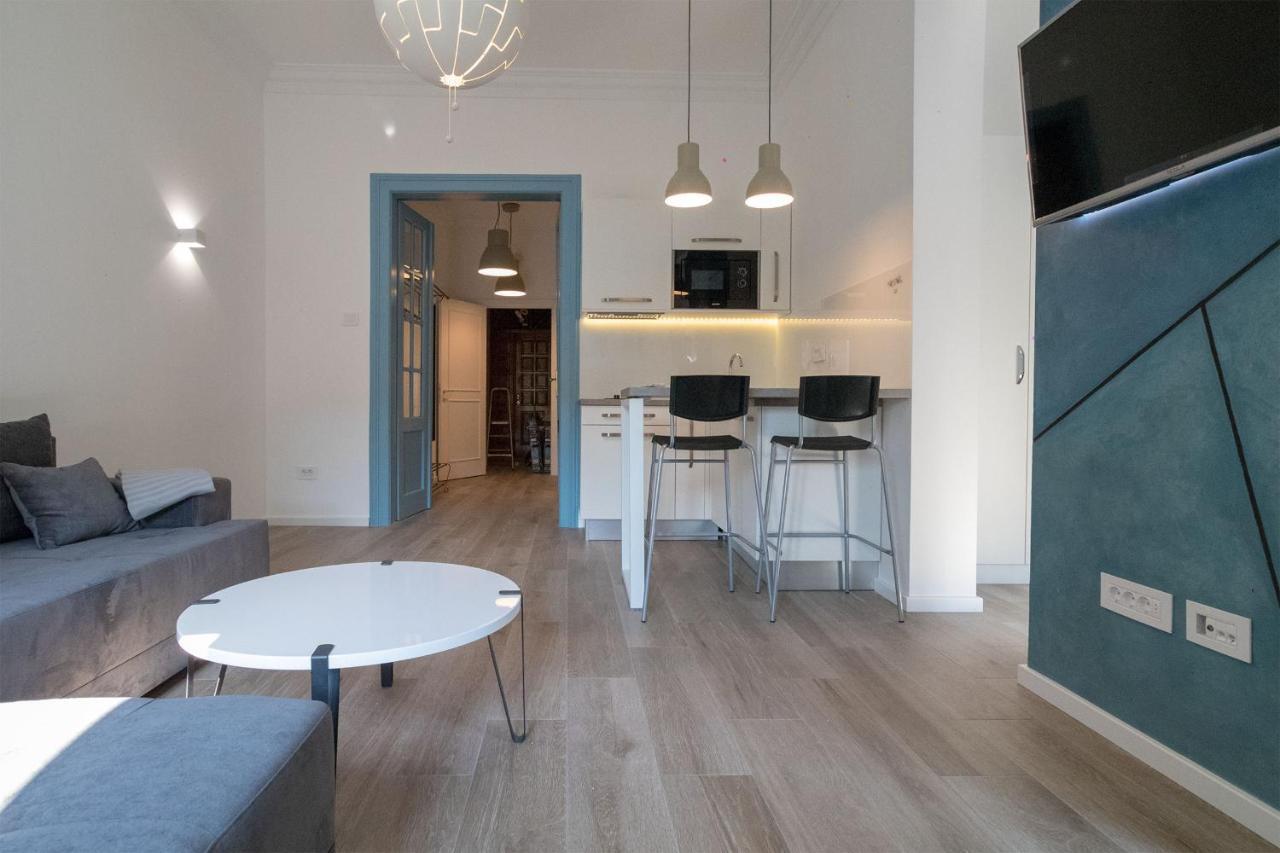 Twin Center Apartments Belgrade Exterior photo